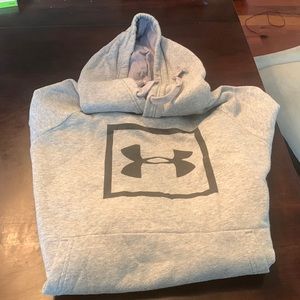 Under Armour Hooded Sweatshirt